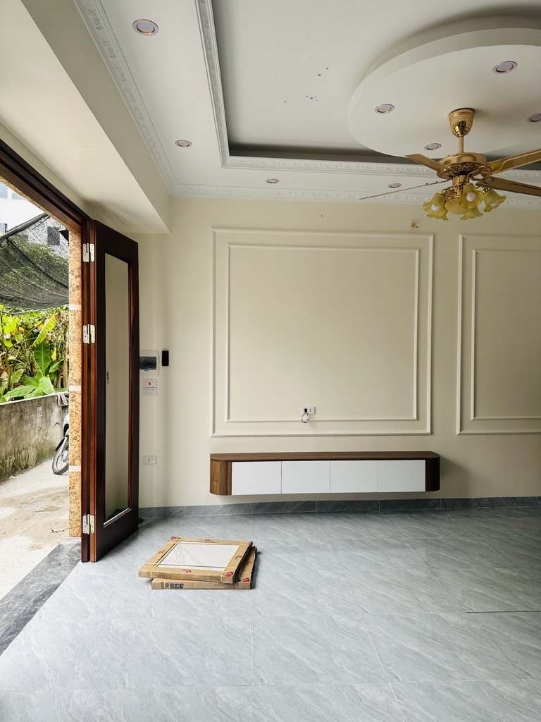 Bán Nhà Lai Xá - Oto Đỗ Cửa - Gần Nhiều Đường Chính - Nhà Thoáng